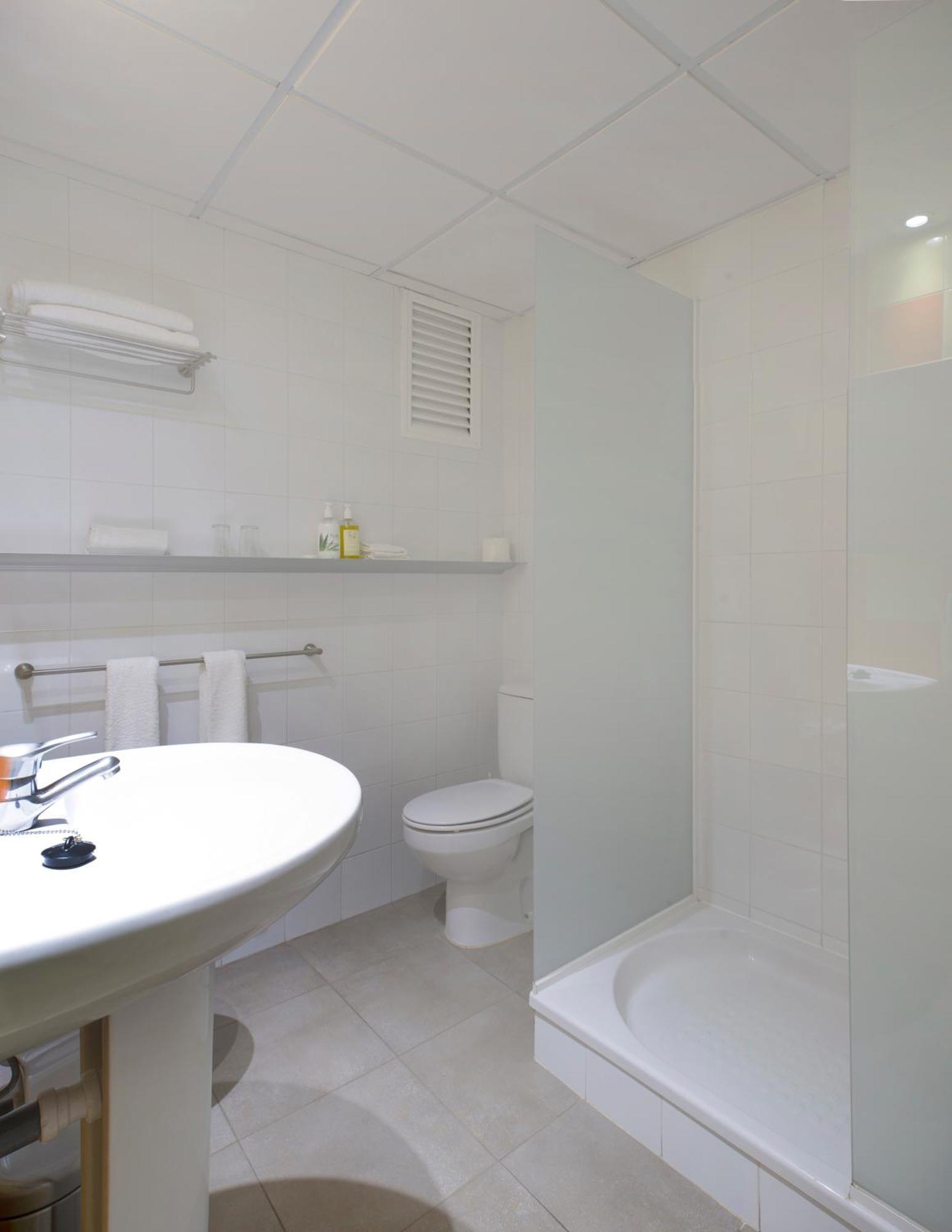 Es Mitjorn Hotel San Antonio  Ngoại thất bức ảnh