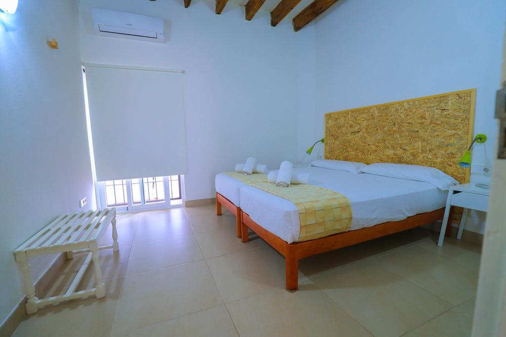 Es Mitjorn Hotel San Antonio  Ngoại thất bức ảnh