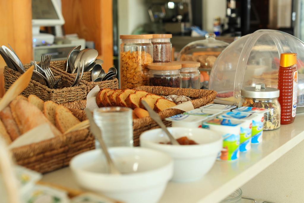 Es Mitjorn Hotel San Antonio  Ngoại thất bức ảnh