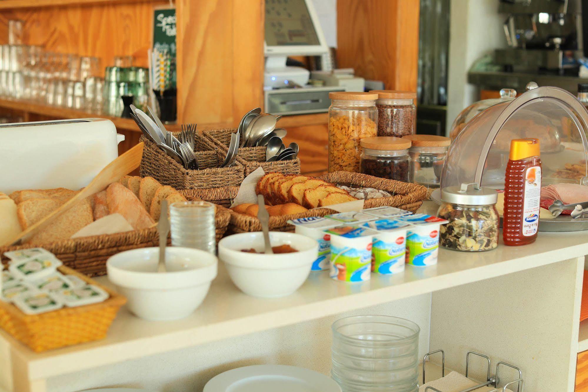 Es Mitjorn Hotel San Antonio  Ngoại thất bức ảnh